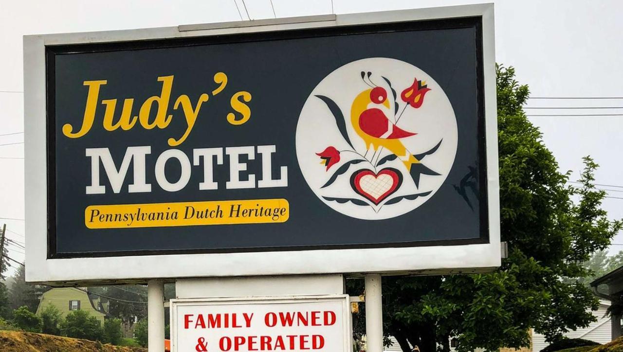 Judys Motel Bedford Bagian luar foto